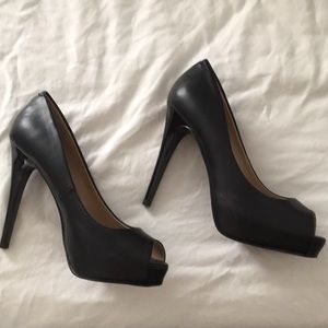 Guess Black Peep-Toe Heels